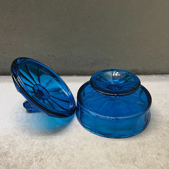 Vintage Cobalt Blue Candy/Nut Dish with Lid on Pedestal - Picture 3 of 6